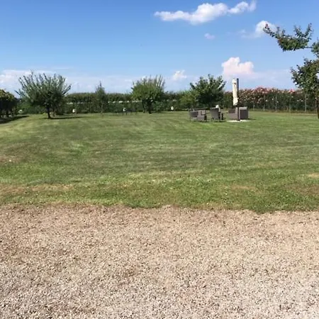 Ca Adelaide In Ranch Con Giardino *